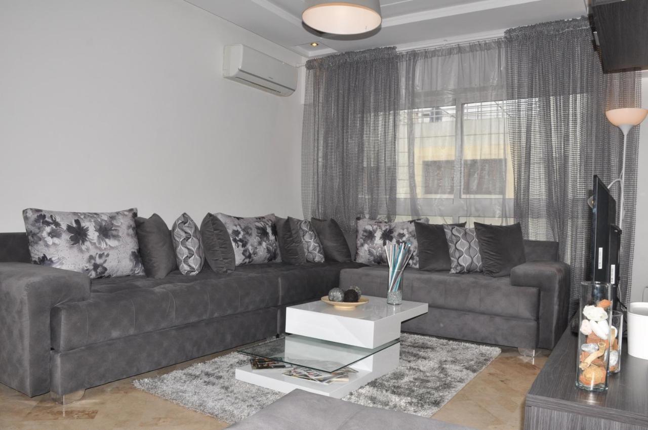 Val Fleuri Apartment With Balcony, Casablanca Extérieur photo
