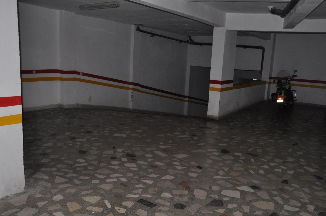 Val Fleuri Apartment With Balcony, Casablanca Extérieur photo